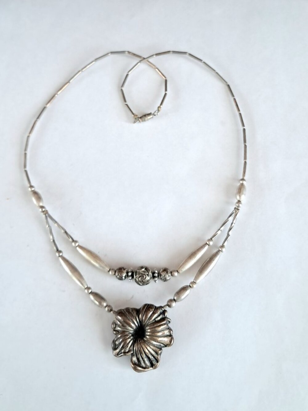 Vtg Sterling Silver Mexico Carved Flower Blossom Two Strand Statement Necklace